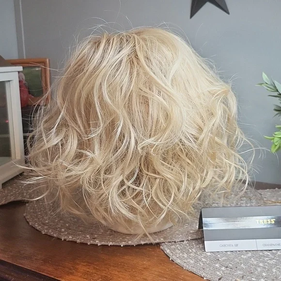 NWT BelleTress Cascara wig - Picture 3 of 13